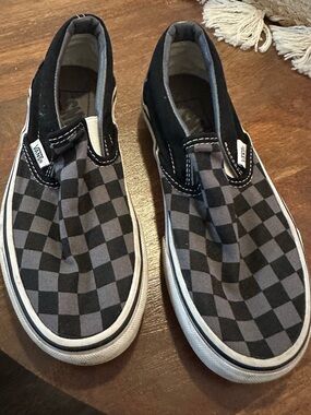 Vans Boy’s Classic Slip-On Checkerboard Shoe - Black/Gray